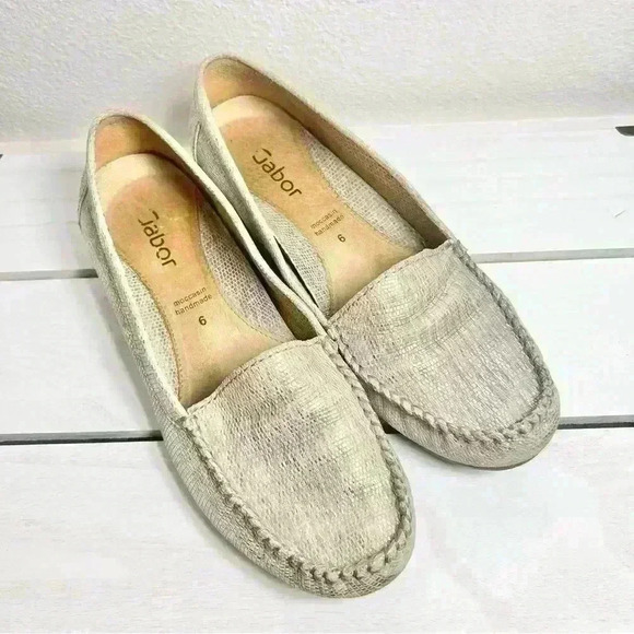 Gabor Women’s Metallic Handmade Moccasin Size 8 1/2 US (UK sizing 6) - Picture 6 of 12